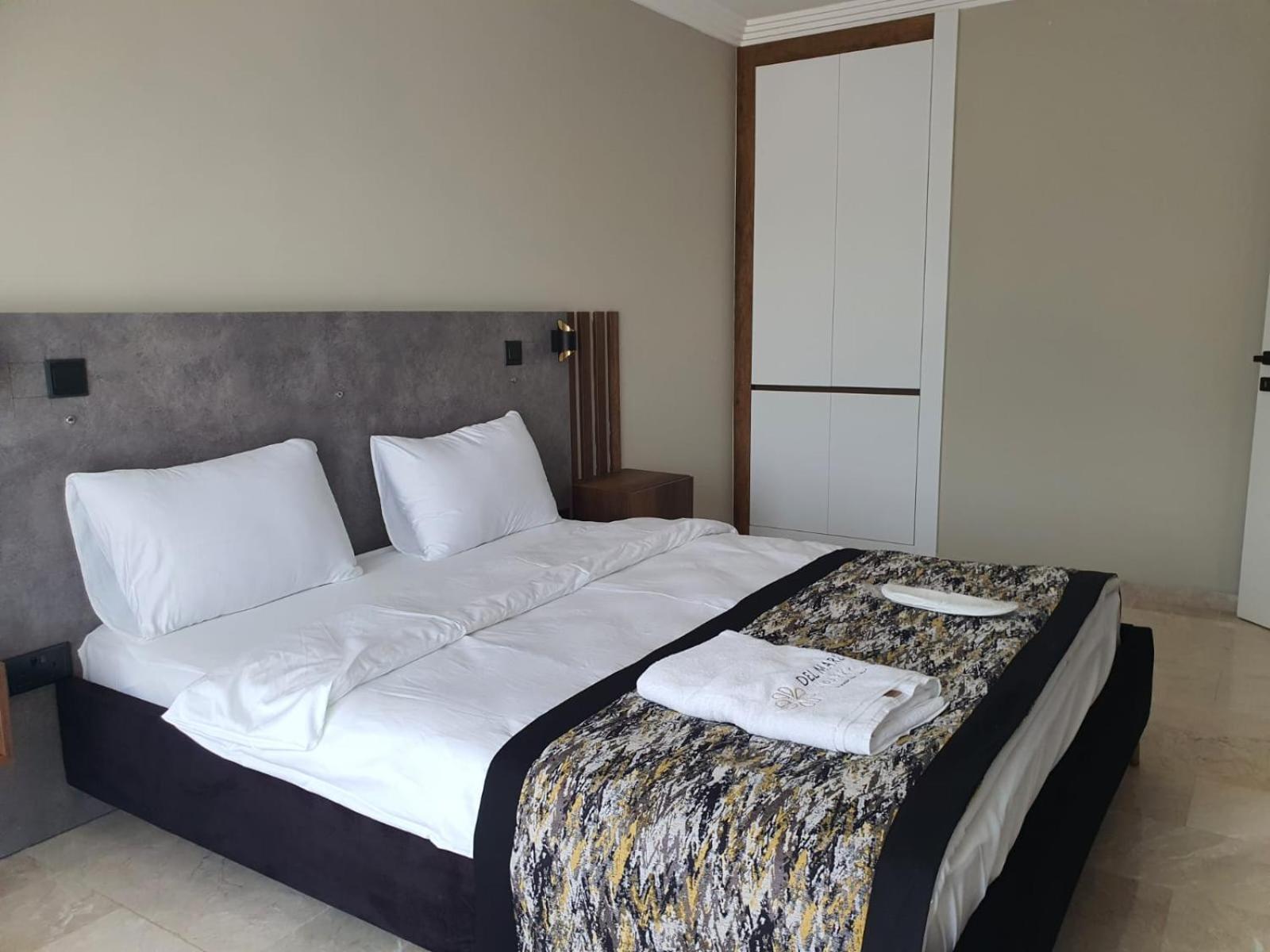 Del Mare Park Hotel Kerínia Kültér fotó