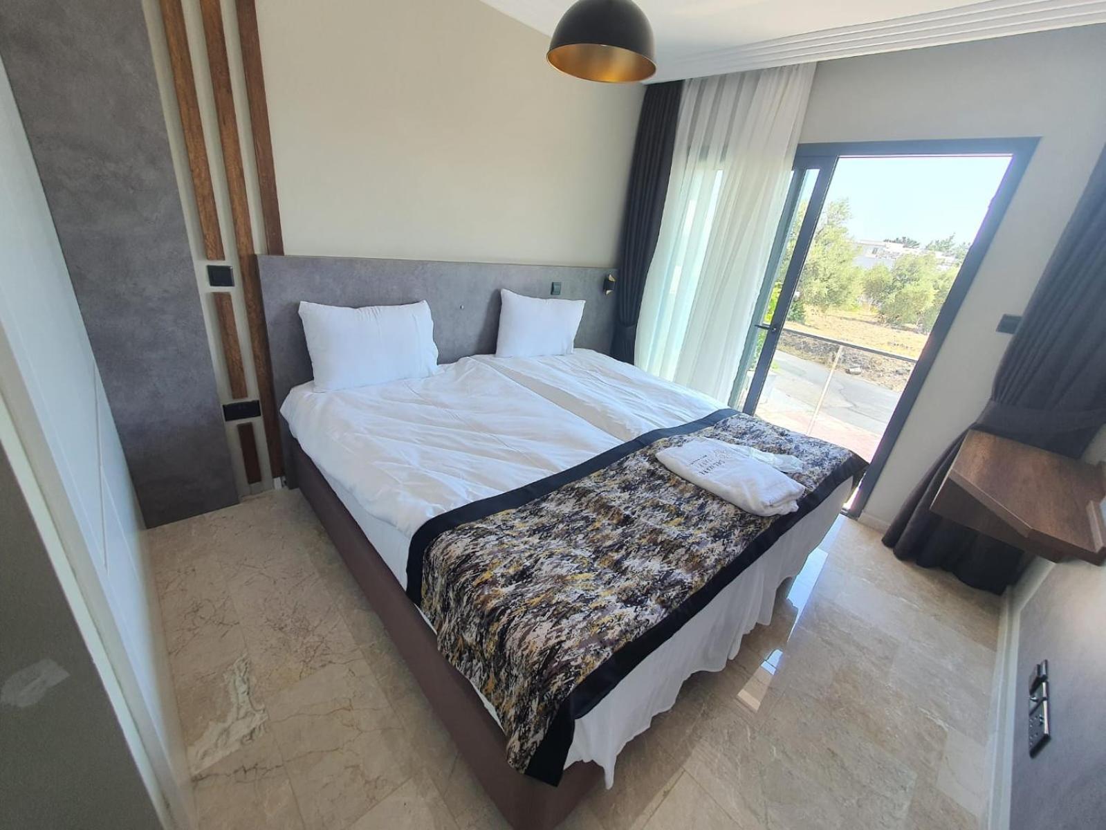Del Mare Park Hotel Kerínia Kültér fotó